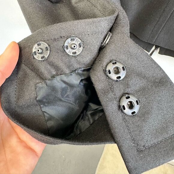 Akris Punto 100% Wool Black Blazer Snap Front Detail High neck Size 8 - Picture 14 of 14